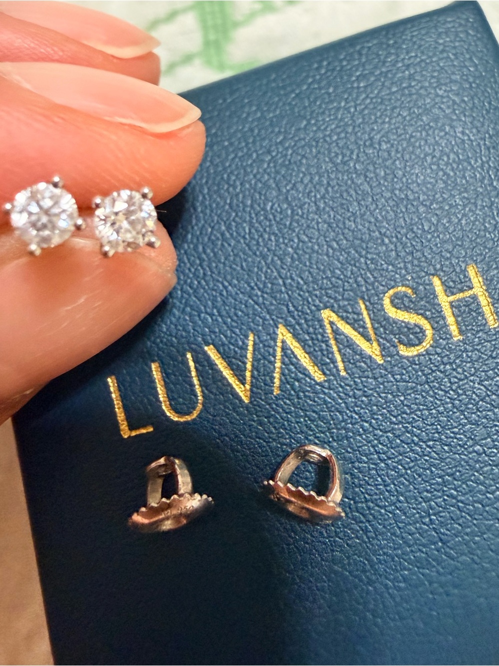 Luvansh 0.25 CTW SOLID PLATINUM Lab Diamond Studs SCREW BACK F-G VS